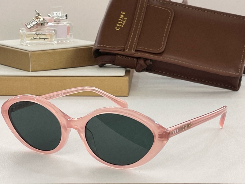 CELINE Sunglasses 131